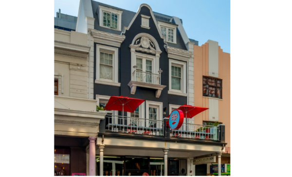 An overnight stay for 2 in Long Street, Cape Town - Image 2