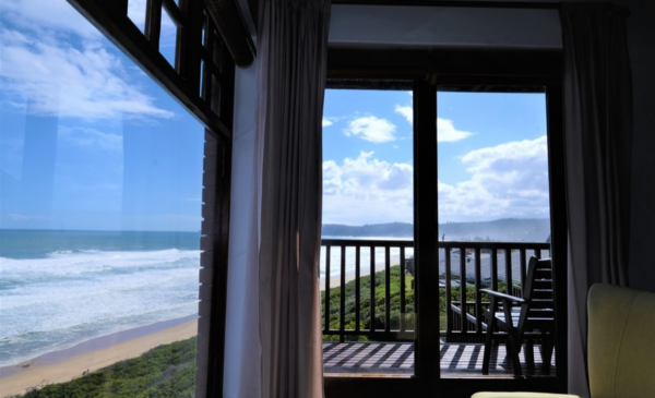 Enjoy this peaceful stay at Dolphin Dunes, Wilderness - Image 4
