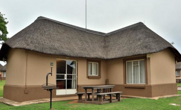 midweek stay 2 adults children vanderbijlpark emerald resort daddy's deals