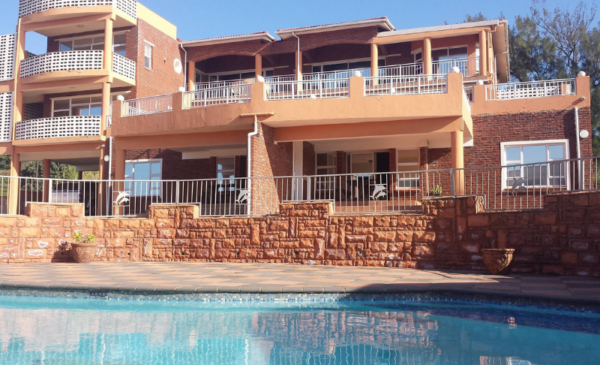 A self-catering stay for 2 near the beach