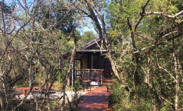 A self catering stay for 2 along the Elephant Coast - Image 3