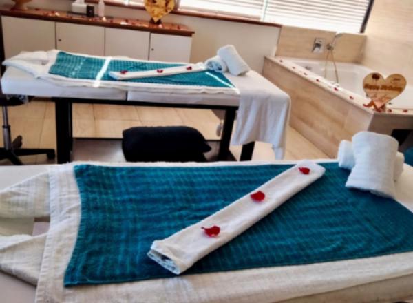 A 2-Hour Couple's Spa Package at The Square Hotel - Image 2