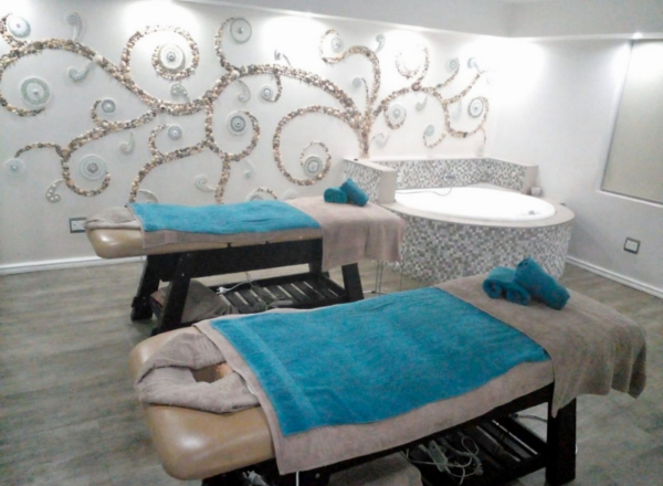 Couples 2-Hour Pamper Package - Image 3