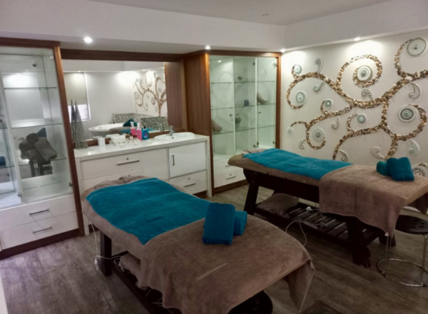 Couples 2-Hour Pamper Package - Image 4