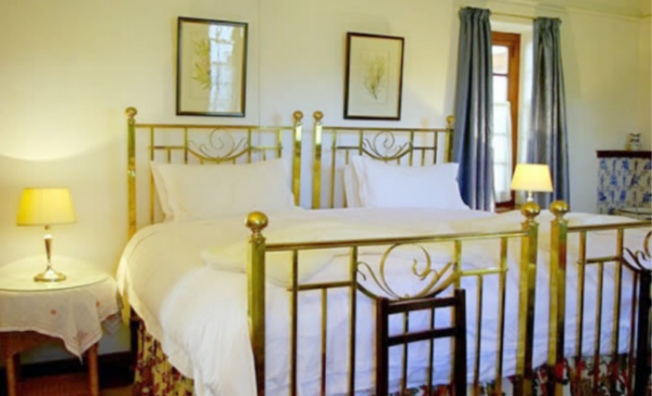 lekkerwijn historic country guest house franschhoek