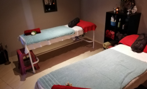 80 minutes of spa treatments you and a loved one deserve - Image 4