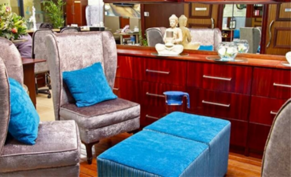 A mini pamper package for yourself and a friend - Image 3