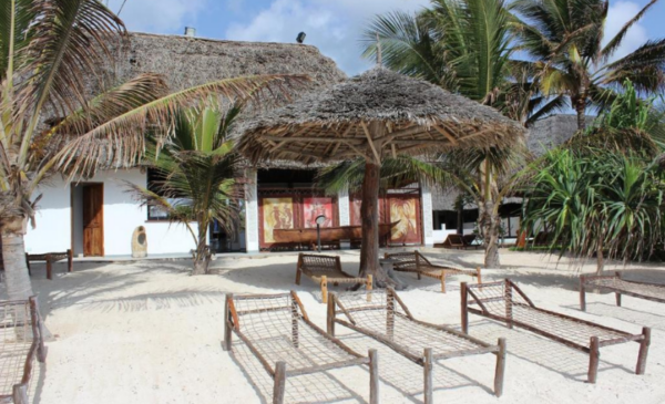 the uroa bay beach resort