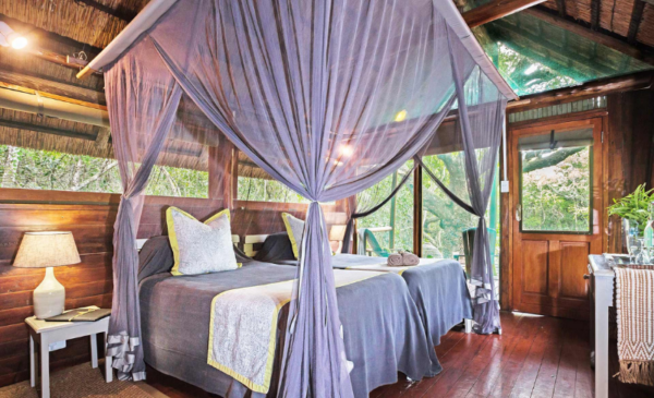 2 nights and all meals included in the gorgeous iSimangaliso Wetland Park - Image 2