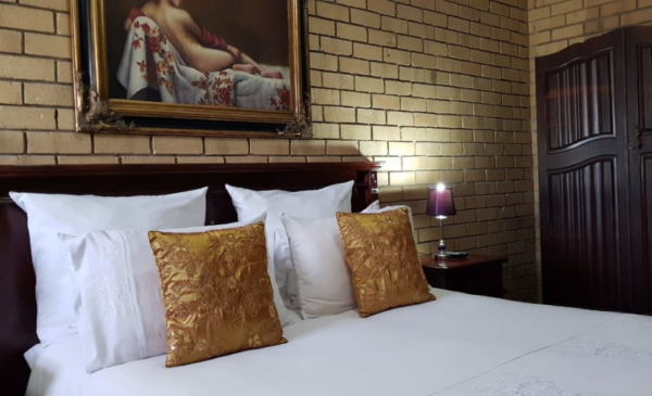A charming night away for 2 people - Image 2