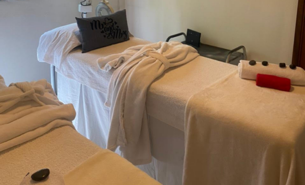 An indulgent couples package from head to toe - Image 2