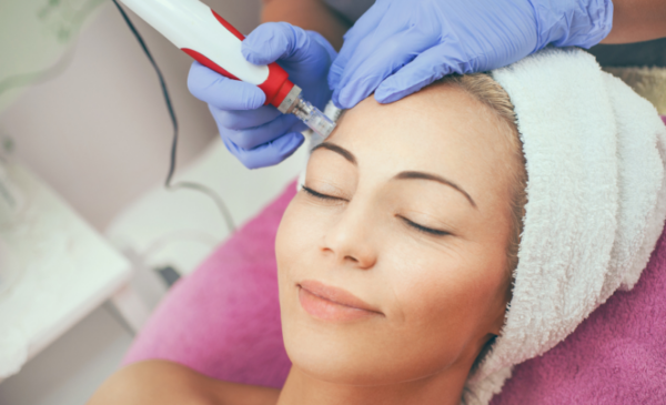 Rejuvenate your skin with a microneedling session