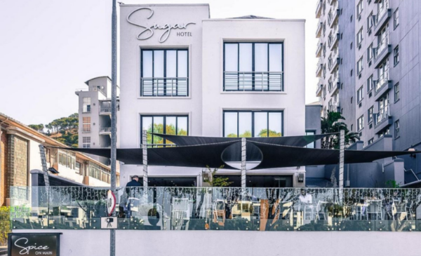 An Upper Body Massage and Facial for 1 Person in Green Point - Image 4