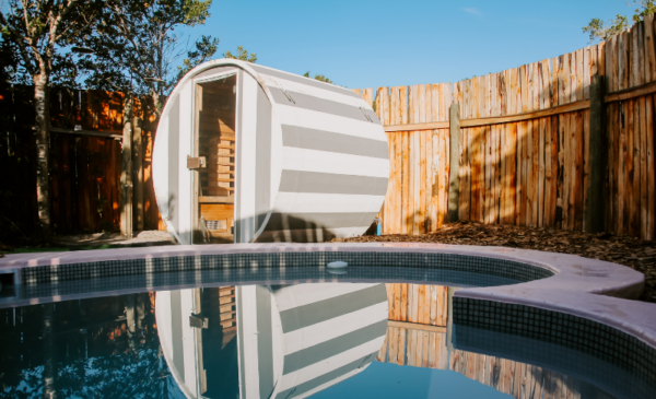 An idyllic 2 night stay for 4 - Image 4