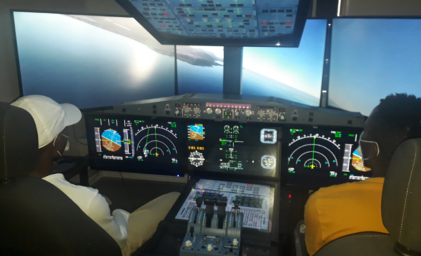 Experience what it's like to charter a flight with the AIRBUS A320 flight simulator Germiston - Image 5