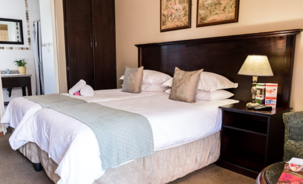 The ultimate romantic getaway - Image 2