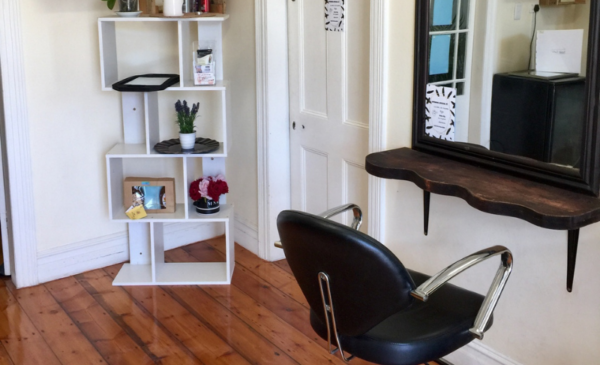 Get healthier, stronger hair  with a colour, wash and set - Image 4