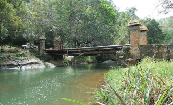 A romantic 2-night DB&B escape with your favourite person - Image 6