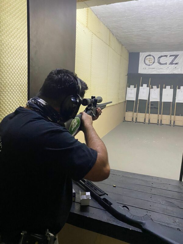 An indoor shooting experience with 4 firearms - Image 2