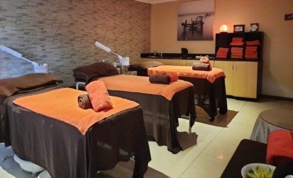 Share this French Vanilla spa package with someone you love - Image 3