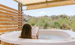 cederkloof botanical cottages cederberg western cape fynbos jacuzzi self-catering accommodation hiking walking citrusdal