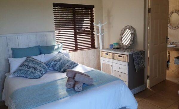 A seaside B&B stay for 2 with activities in the area - Image 4