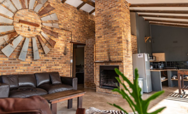 A Midweek Mountain Cottage Stay in Citrusdal - Image 5
