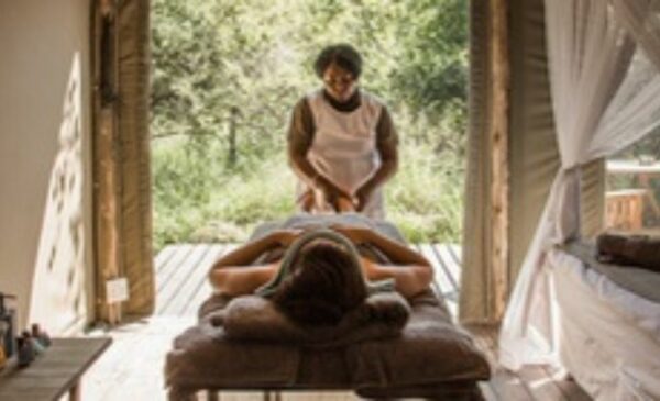 A romantic full board stay for 2 nights - Image 7