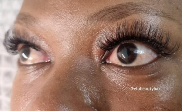 Get a full set of individual eyelashes done at a huge discount - Image 4