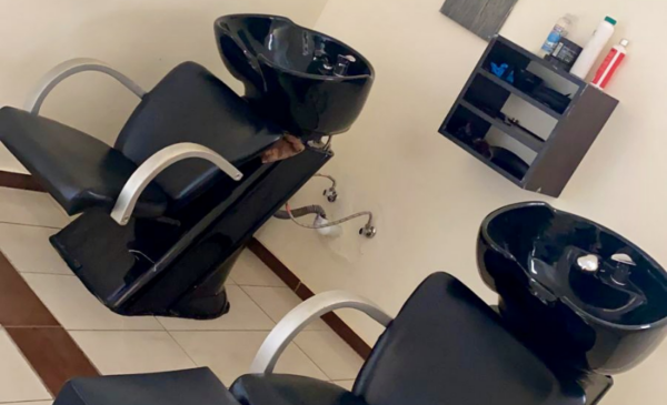 Treat yourself to a wash, set and keratin treatment - Image 4