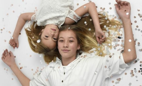 Capture new memories with a family or maternity shoot for up to 4 people