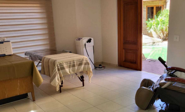 Reduce body fat with a 30 minute fat freezing treatment - Image 2