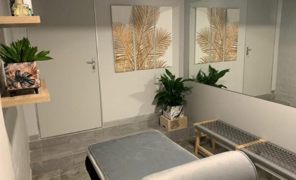 A full body massage and choice of additional treatment - Image 2