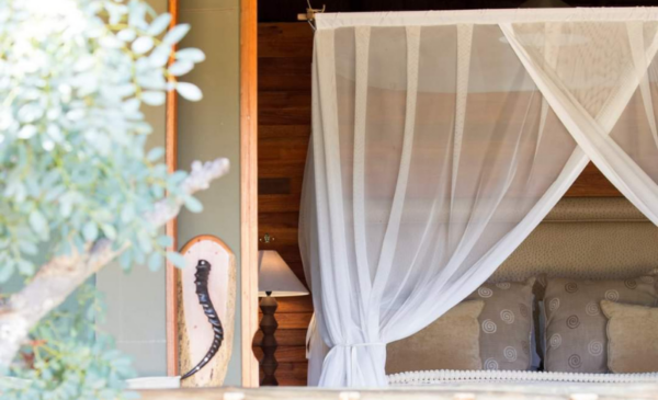 A picturesque one-night stay in the African bush for 2 people - Image 3