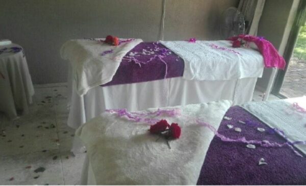 The couples deluxe package you're dreaming of - Image 3