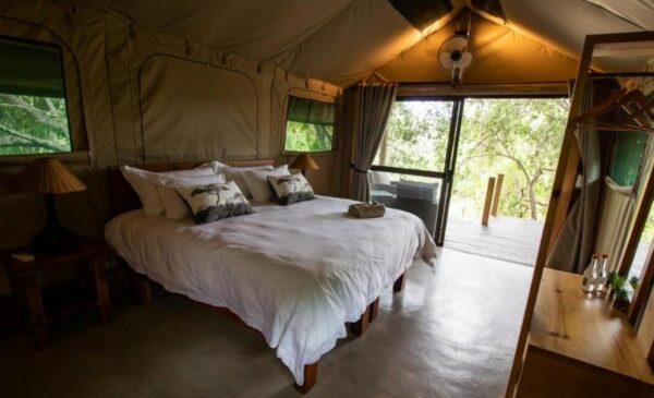 Enjoy the Beauty of the Bushveld With an All-Inclusive 2 Night Stay for 2 - Image 2