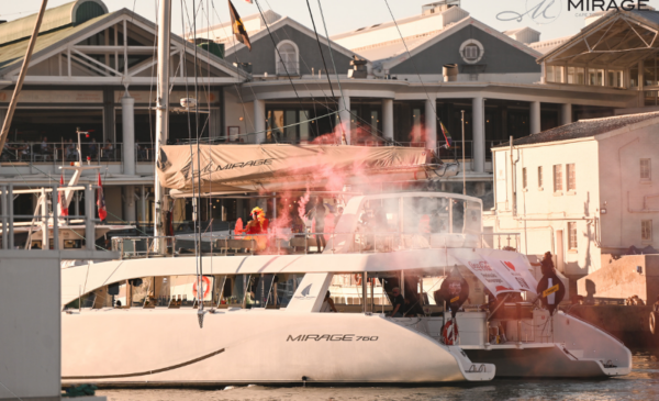Experience The Greatest Showman live with a ticket to The Greatest Show Yacht Party - Image 9