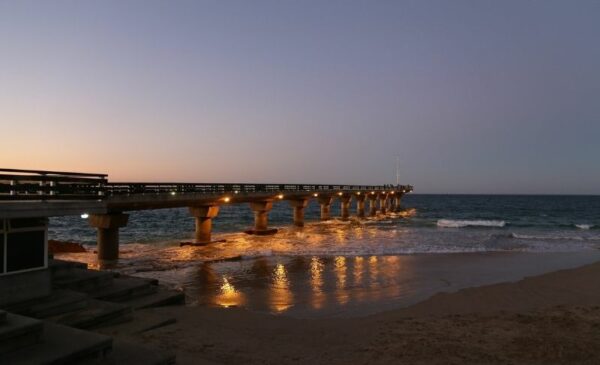 A B&B Stay Awaits in the Seaside Suburb of Summerstrand, Gqeberha - Image 9