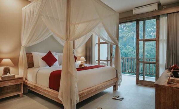 Explore the wonders of Ubud and Seminyak in Bali with a 7 night stay for 2 people - Image 5