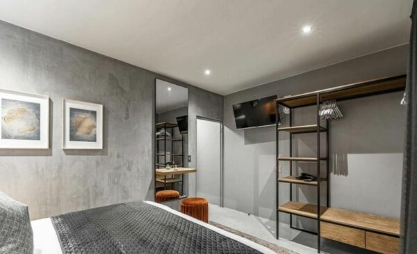 A romantic 1 night stay for 2 in Blouberg - Image 8