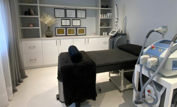 Three VPL Laser Hair Removal Sessions in 1 Area - Image 4