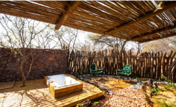 A couples retreat in the Waterberg region - Image 4