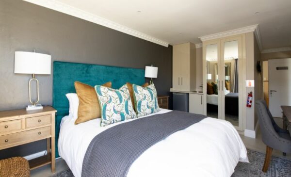 A 2 Night Stay for 2 People in Gordon's Bay - Image 9
