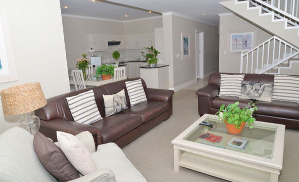 Experience Knysna's beauty with a 1 night stay for 8 people - Image 13