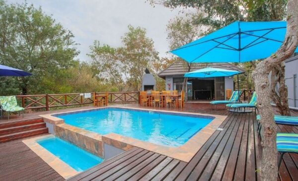 A 2-night safari stay for yourself and a loved one - Image 3