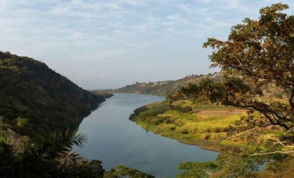 An Idyllic 1-Night B&B Stay for 2 People in Umtentweni - Image 8