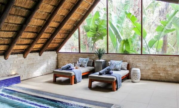 A 1 Night Midweek Stay for 2 People in Brits - Image 9