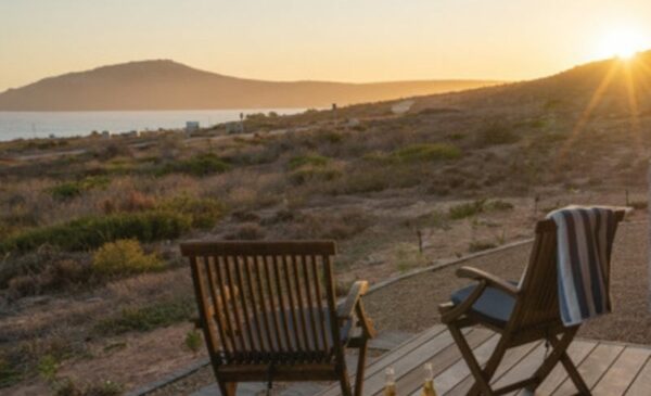 A romantic coastal getaway for two including breakfast - Image 2