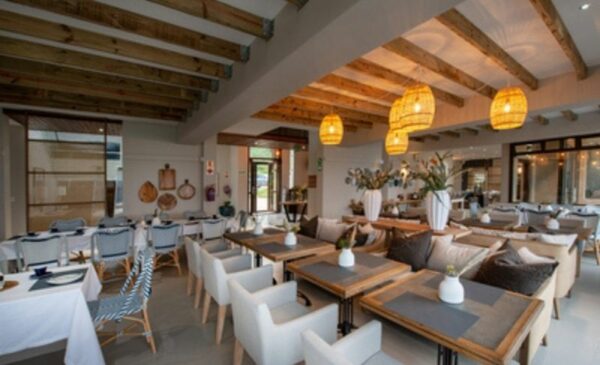 A romantic coastal getaway for two including breakfast - Image 7