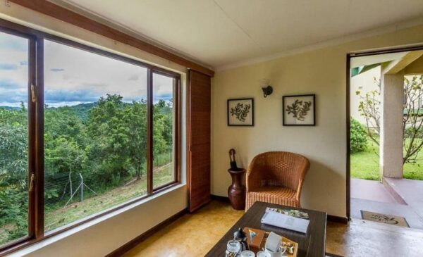 A 1 night stay with breakfast in Hazyview - Image 7